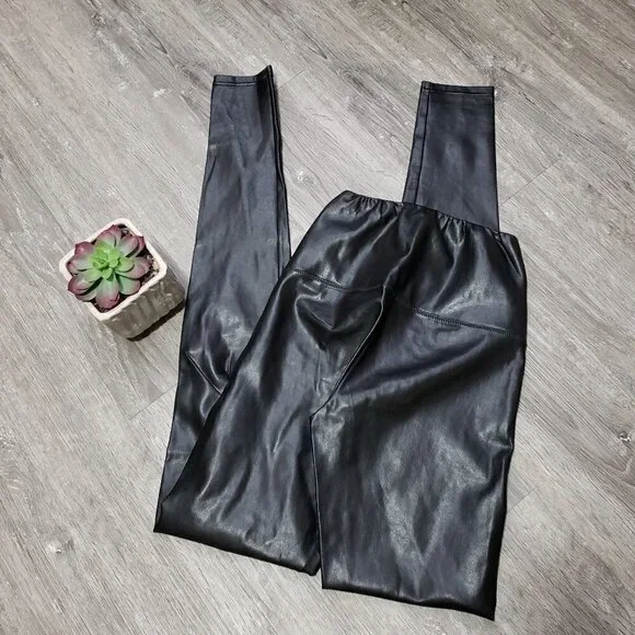 Wilfred Free * Aritzia DARIA Pants * Faux Leather - Picture 2 of 5